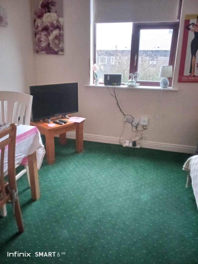 Edwards Cosy B&B กัลเวย์ ภายนอก รูปภาพ