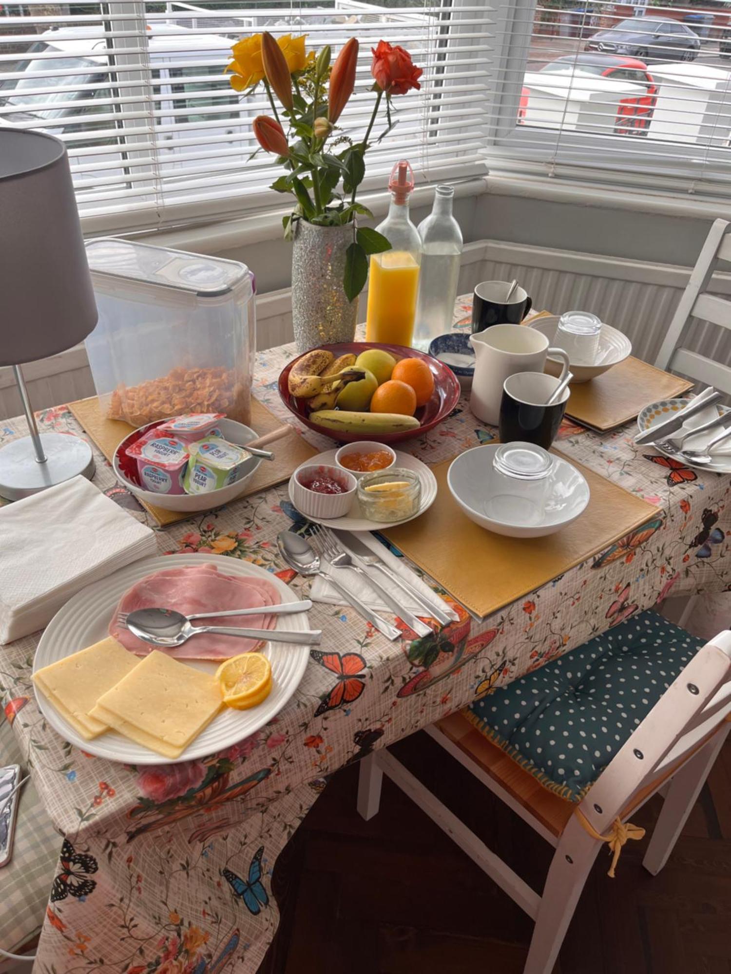 Edwards Cosy B&B กัลเวย์ ภายนอก รูปภาพ